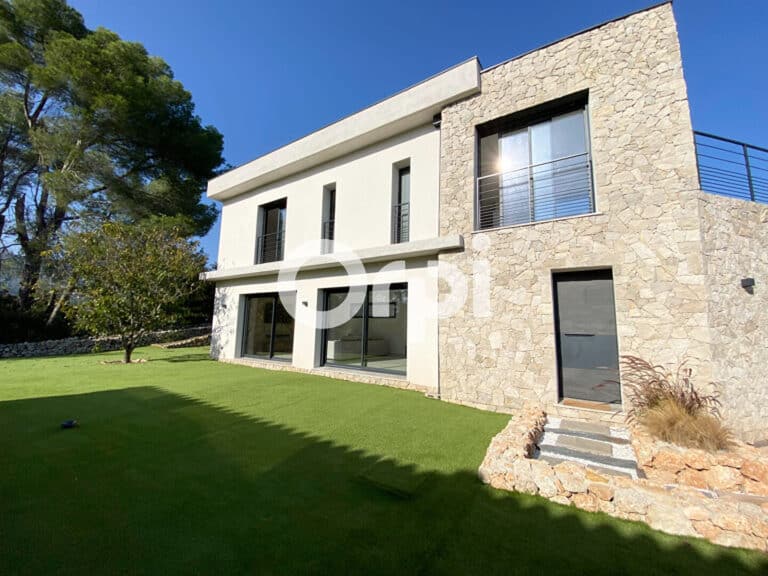 Vende Maison à vendre 4 pièces • 126,42 m2